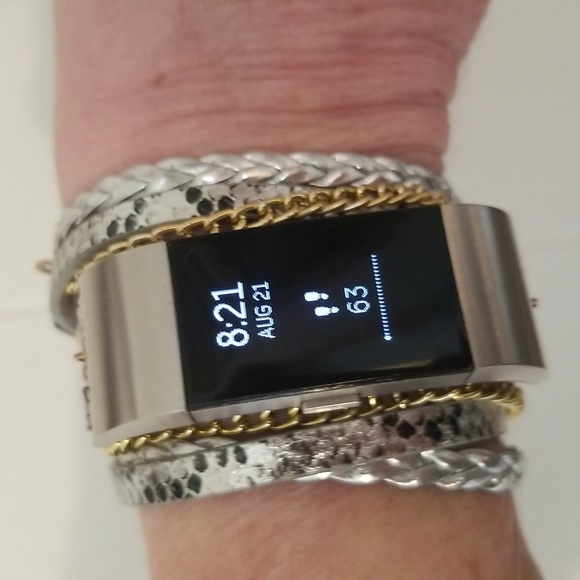 Fitbit Charge 2 Bundle With 7 Interchangeable Bands and USB Charger. - Picture 5 of 16